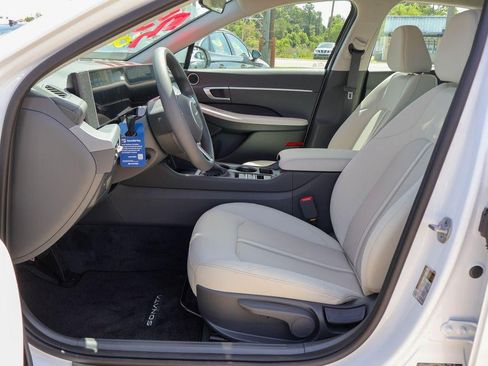 New 2026 Hyundai Sonata SE FWD image 7