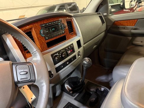 Used 2006 Dodge Ram 3500 Truck Laramie AWD/4WD image 37