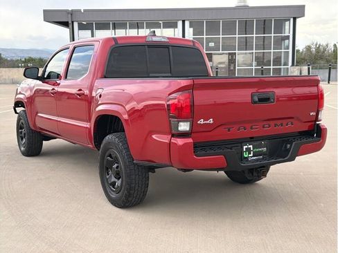 Used 2021 Toyota Tacoma SR AWD/4WD image 6