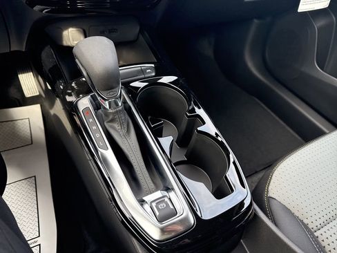 New 2026 Chevrolet Trax LT image 17