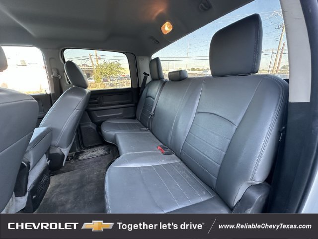 Used 2018 RAM 2500 Tradesman RWD image 24