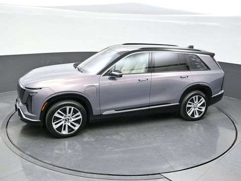 Used 2026 Cadillac Vistiq Luxury AWD/4WD image 51