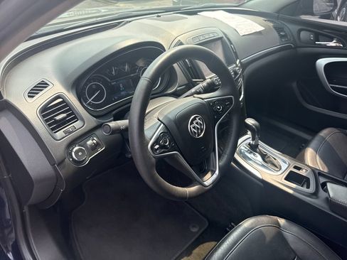 Used 2017 Buick Regal Premium w/ Experience Buick Package AWD/4WD image 14