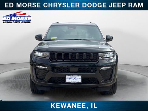 New 2026 Jeep Grand Cherokee L Limited AWD/4WD image 8