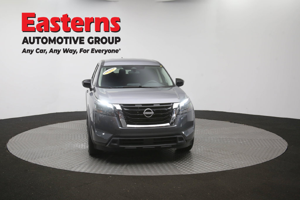 Used 2024 Nissan Pathfinder S AWD/4WD image 54