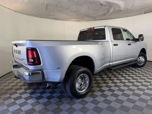 Used 2026 RAM 3500 Tradesman AWD/4WD image 10