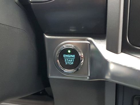 Used 2022 Ford F150 Lariat w/ Equipment Group 502A High image 27