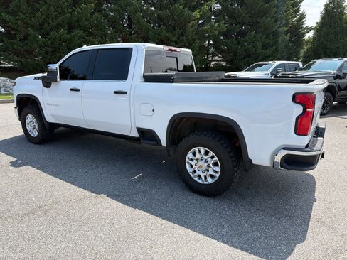 Used 2024 Chevrolet Silverado 2500 LTZ w/ LTZ Plus Package AWD/4WD image 3