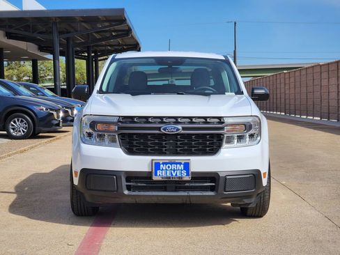 Used 2024 Ford Maverick XLT image 2
