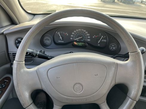 Used 2003 Buick Century Custom image 23