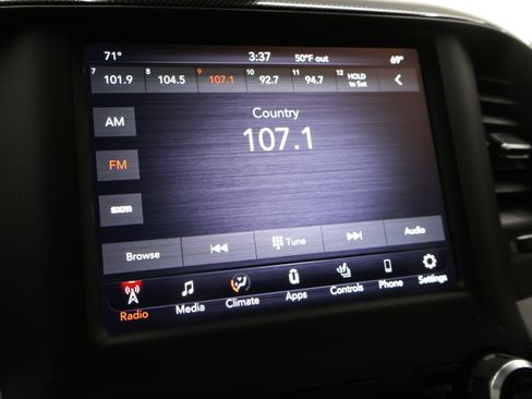 Used 2021 RAM 1500 Big Horn w/ Built-to-serve Edition image 45