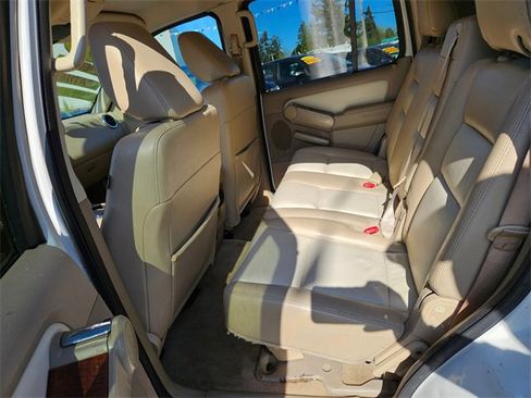 Used 2010 Ford Explorer Eddie Bauer image 15