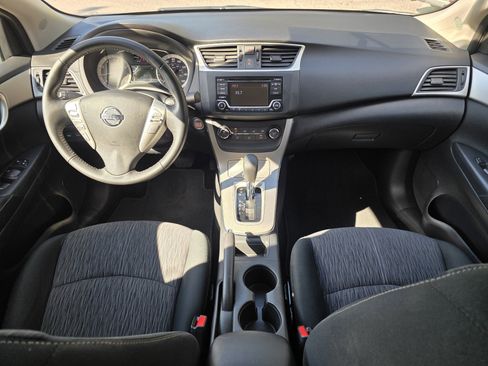 Used 2015 Nissan Sentra SV image 11