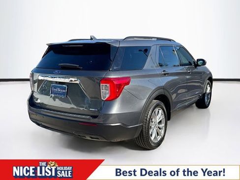 Used 2020 Ford Explorer XLT w/ Equipment Group 202A image 7