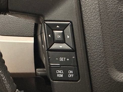 Used 2013 Ford F150 FX4 w/ Mid Equipment Group AWD/4WD image 10