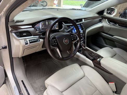 Used 2013 Cadillac XTS Platinum w/ Driver Assist Package FWD image 8
