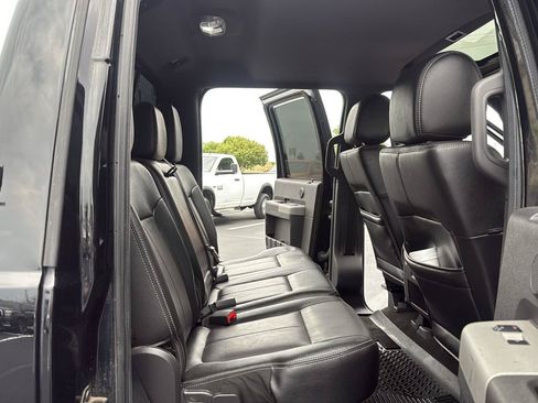 Used 2016 Ford F350 Lariat w/ Lariat Ultimate Package AWD/4WD image 29