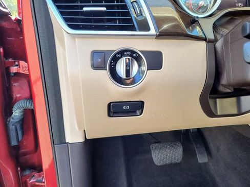 Used 2016 Mercedes-Benz GLE 350 4MATIC w/ Parking Assist Package image 23
