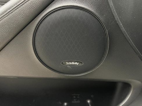 Used 2016 Kia Cadenza Premium image 35