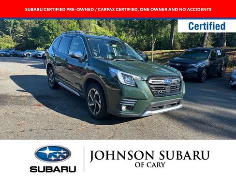 Used 2023 Subaru Forester Touring AWD/4WD image 1