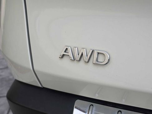 Used 2023 INFINITI QX60 Sensory w/ Cargo Package AWD/4WD image 6