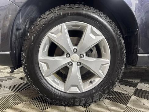 Used 2016 Subaru Forester 2.5i Premium AWD/4WD image 10