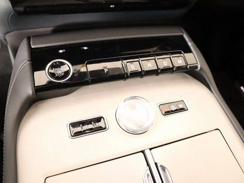 New 2025 Lincoln Navigator Reserve w/ Jet Appearance Package image 8