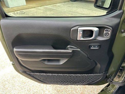 Certified 2021 Jeep Wrangler Unlimited Rubicon image 29