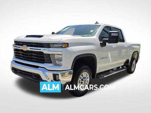 Used 2025 Chevrolet Silverado 2500 LT w/ Convenience Package AWD/4WD image 1
