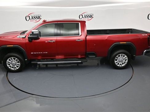 Used 2024 GMC Sierra 2500 SLT w/ Texas SLT Premium Package image 17