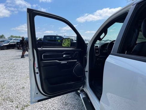 Used 2023 RAM 1500 Laramie AWD/4WD image 24