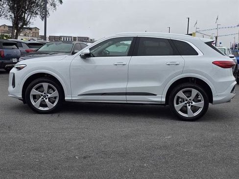 Used 2025 Audi Q5 Premium Plus image 36