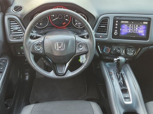 Certified 2022 Honda HR-V Sport image 25