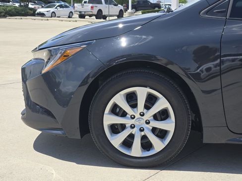 New 2026 Toyota Corolla LE FWD image 5