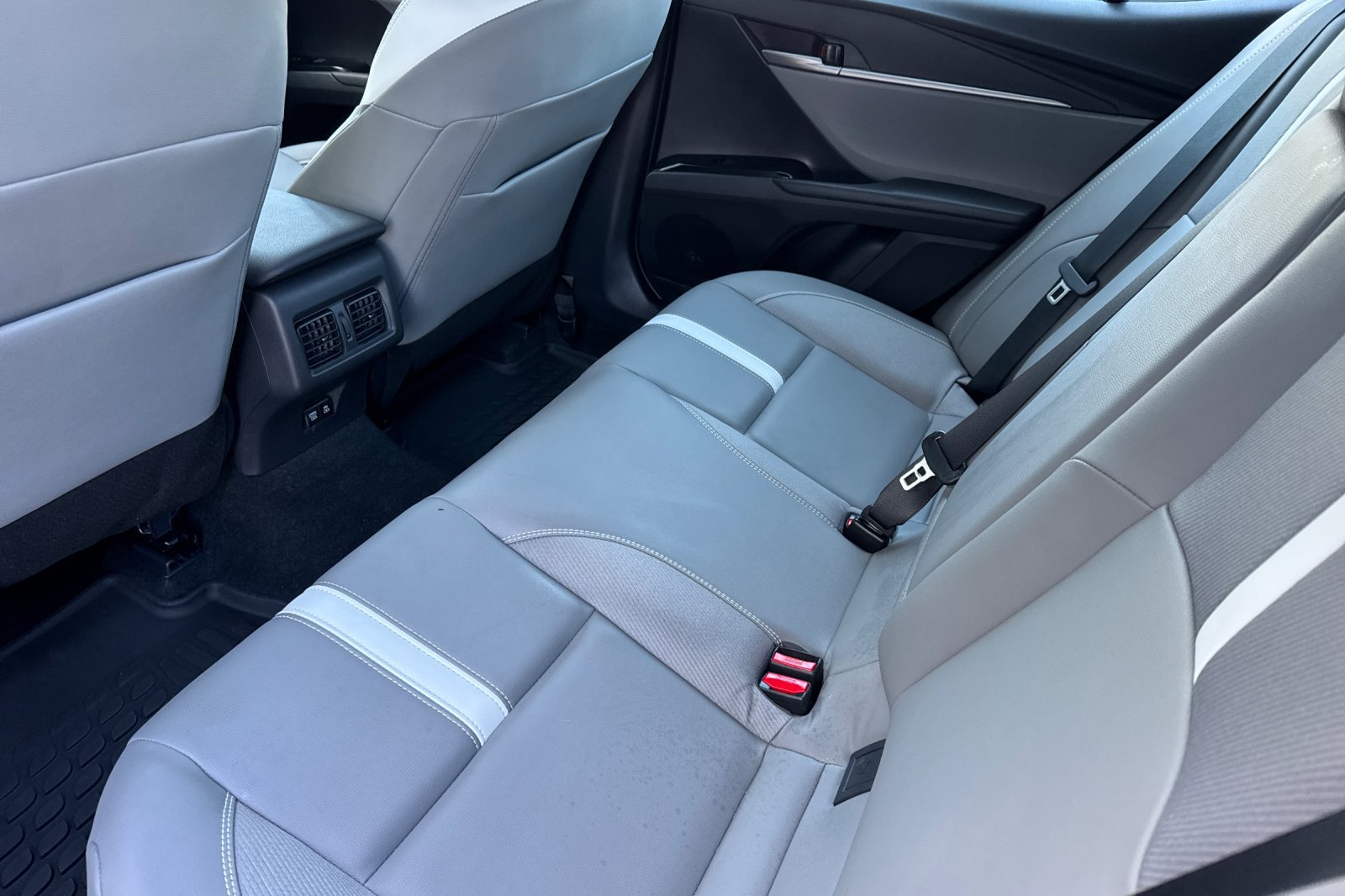 Certified 2026 Toyota Camry SE w/ Convenience Package FWD image 16