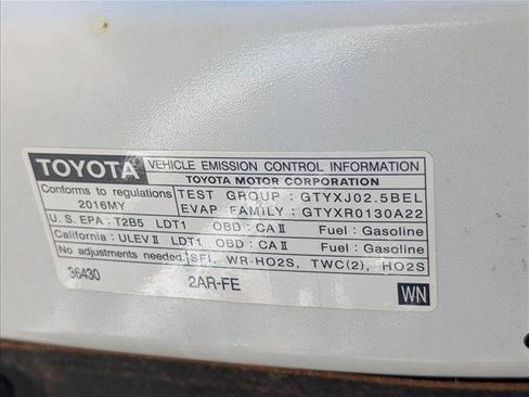 Used 2016 Toyota RAV4 SE AWD/4WD image 24