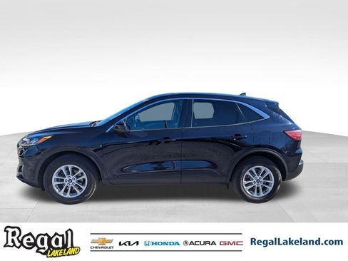 Used 2021 Ford Escape SE w/ Cold Weather Package image 5