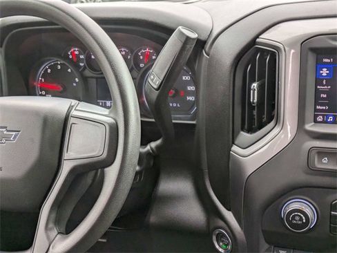 Used 2025 Chevrolet Silverado 2500 Custom w/ Custom Value Package image 22