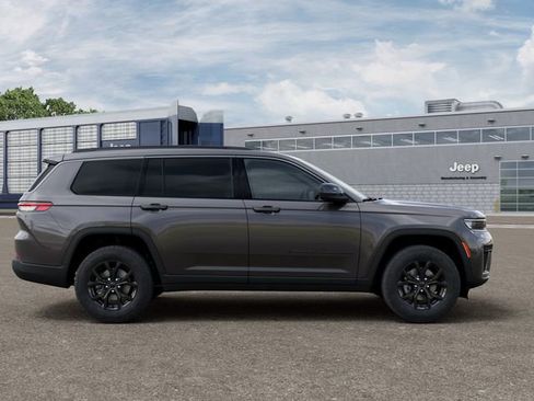 New 2026 Jeep Grand Cherokee L 2WD image 21