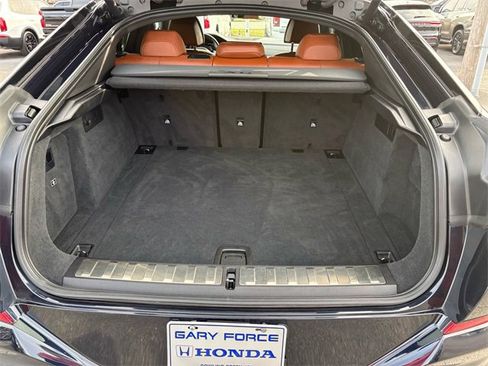 Used 2022 BMW X6 xDrive40i w/ M Sport Package image 24