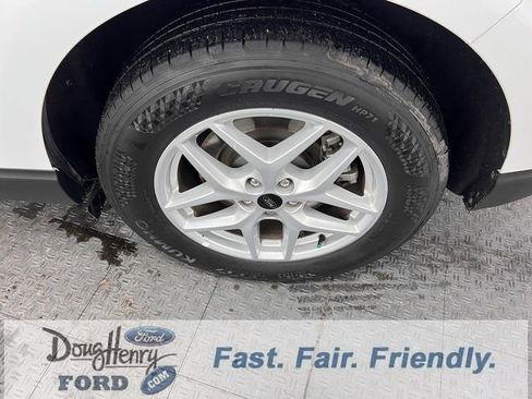 Used 2024 Ford Edge SEL image 20