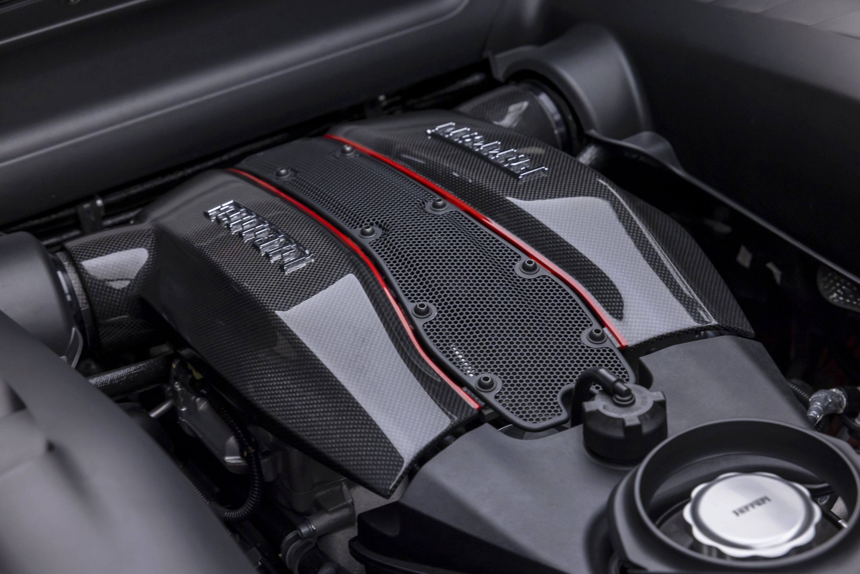 Certified 2020 Ferrari 488 Pista Coupe RWD image 39