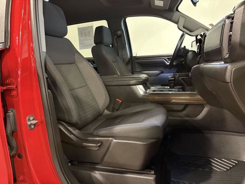 Used 2022 Chevrolet Silverado 1500 LT AWD/4WD image 47