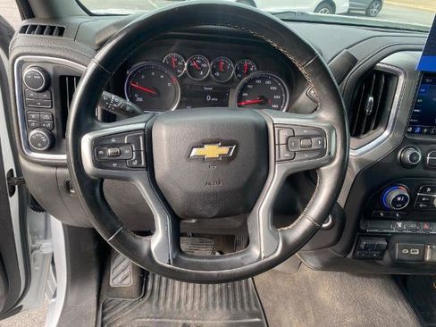 Used 2023 Chevrolet Silverado 2500 LT w/ Convenience Package image 18