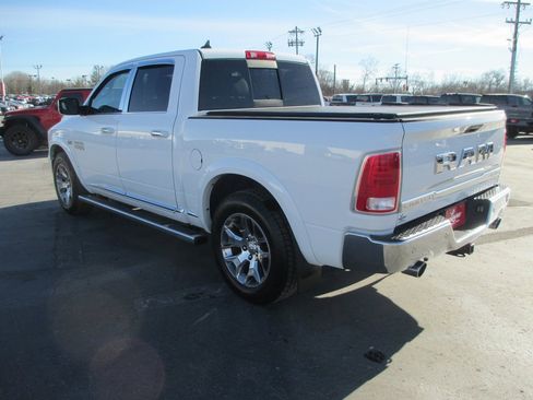 Used 2017 RAM 1500 Limited image 8