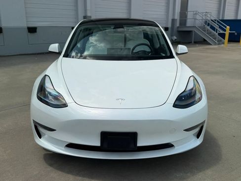 Used 2023 Tesla Model 3 Standard Range RWD image 3
