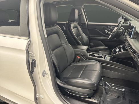 Used 2022 Lincoln Corsair AWD w/ Equipment Group 101A image 30