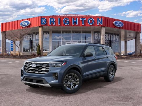 Used 2027 Ford Explorer Active w/ Active Comfort Package AWD/4WD image 4