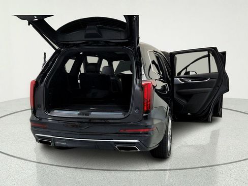 Certified 2023 Cadillac XT6 Premium Luxury w/ LPO, Floor Liner Package AWD/4WD image 12