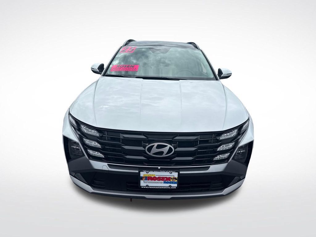 Certified 2025 Hyundai Tucson SEL AWD/4WD image 8